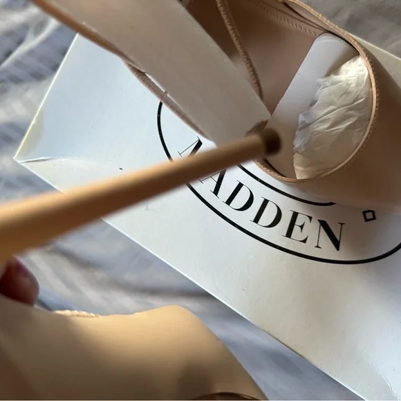 Steve Madden Nude Strappy Heels - Picture 5 of 12